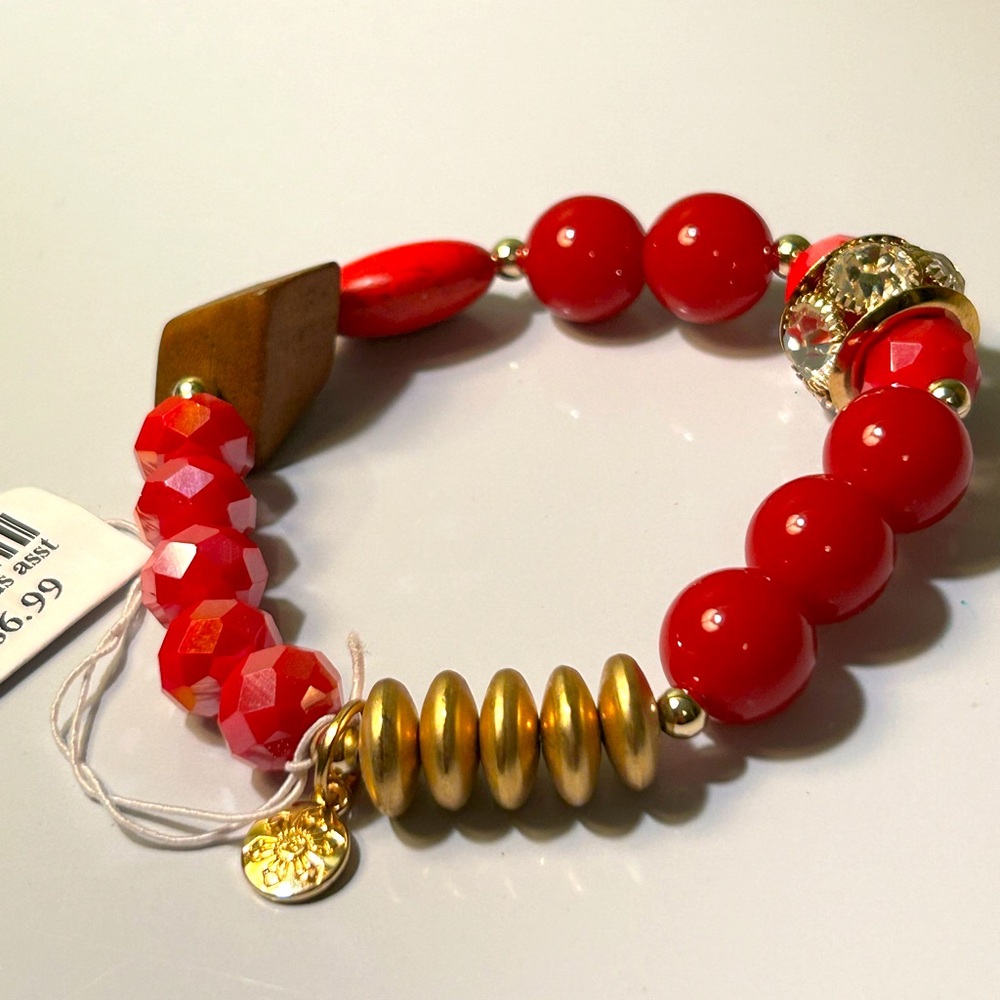 Elegant Red and Gold and Wooden Beaded Bracelet